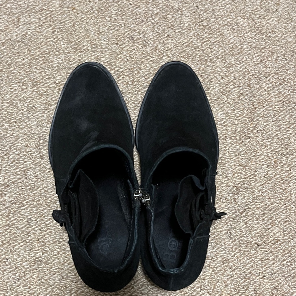 Women’s Born Black Suede Ankle Boots 7.5M - Picture 4 of 7